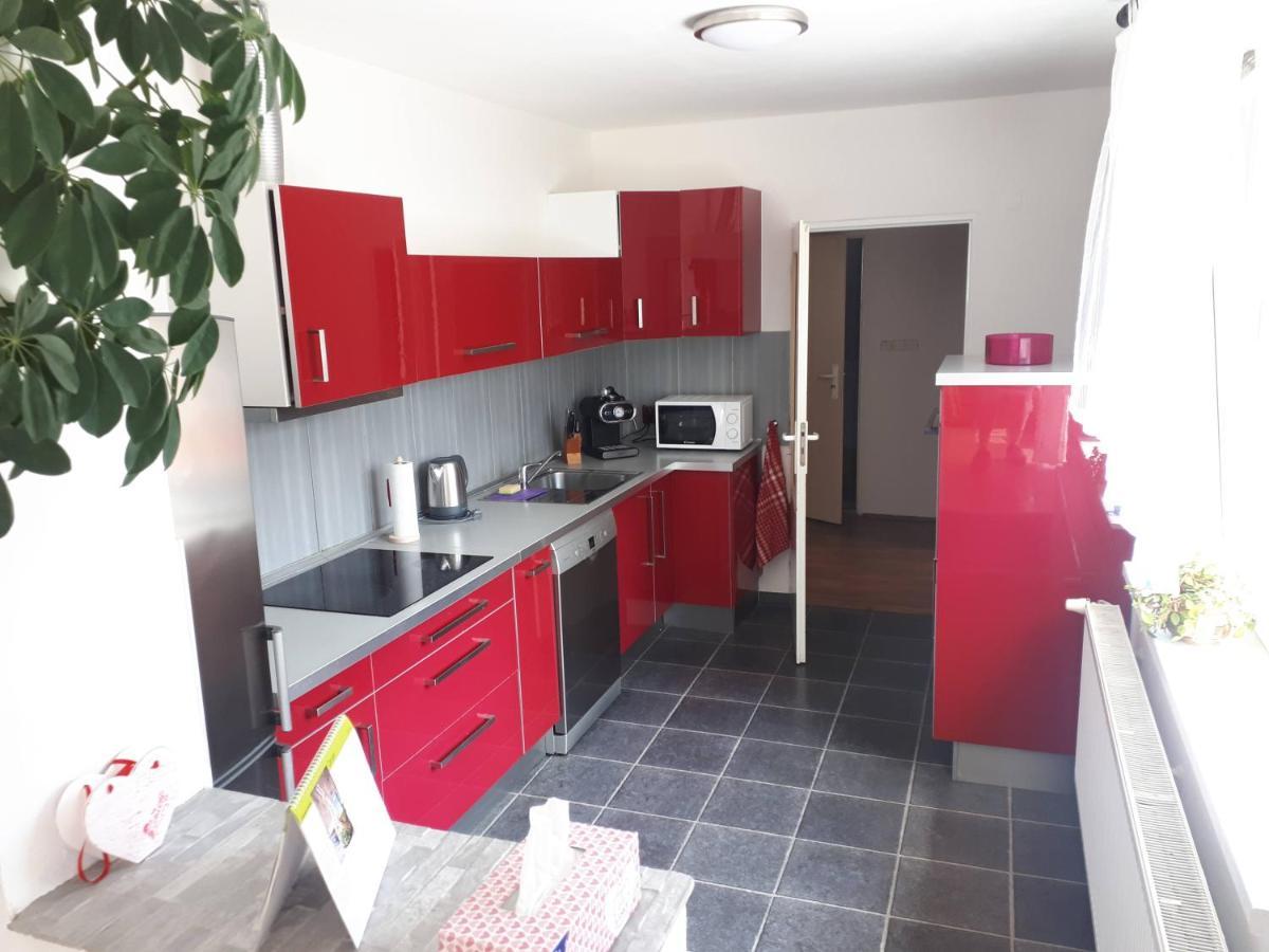 Apartment Apartman Krtiny *