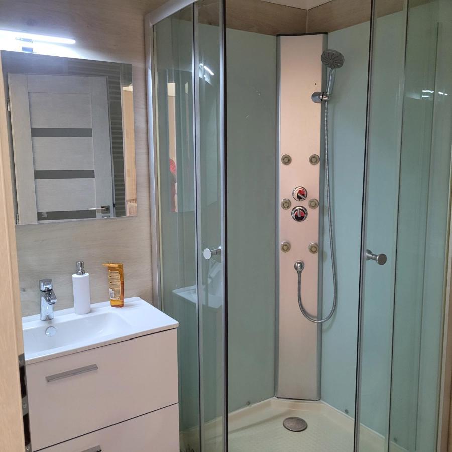 Apartman Krtiny Apartment *
